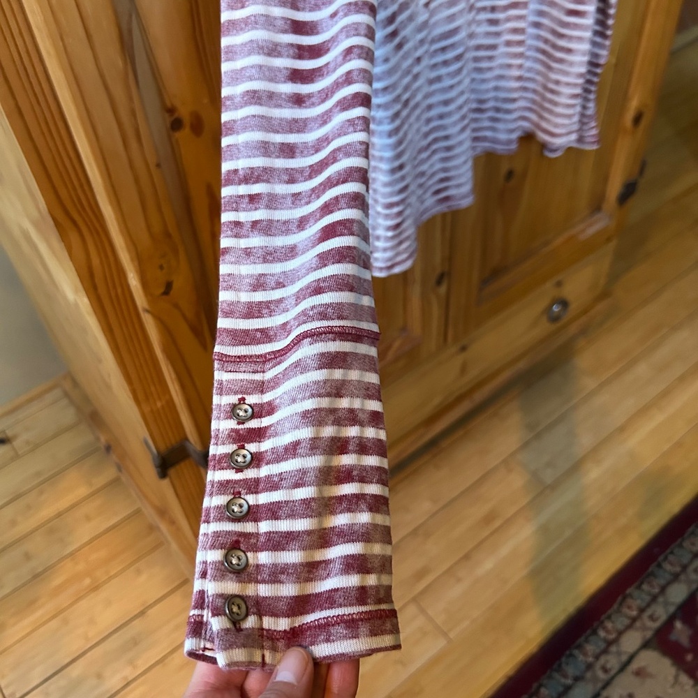 Lucky Lotus Top Cotton Long Sleeve Burgundy White Stripe Women's Size Large - Picture 4 of 7